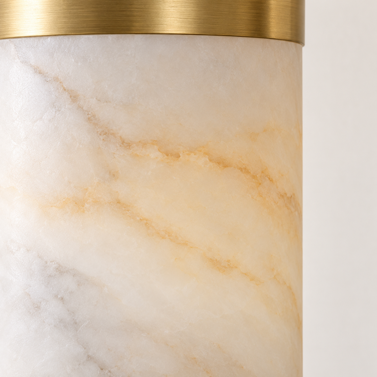 Sirio Alabaster Cylinder Wall Light, studio photo
